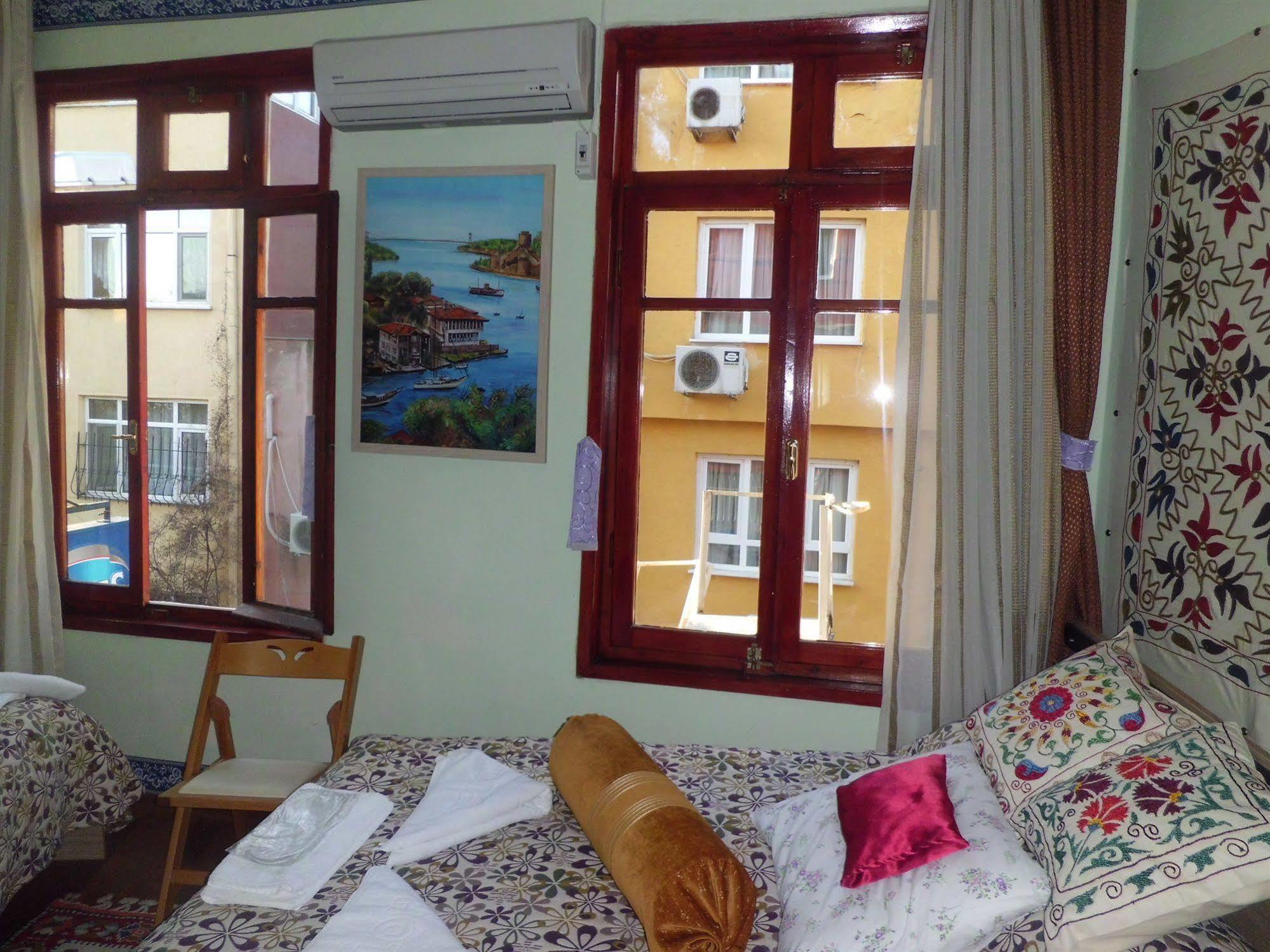 Chora Guesthouse Istanbul Eksteriør bilde